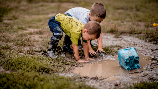 LAVE_Dry_Cleaning_Kids