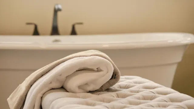LAVE_Fabricare_Service_Home